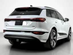 Audi Q6 e-tron Premium quattro 2025