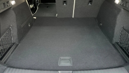 Audi Q6 e-tron Premium quattro 2025