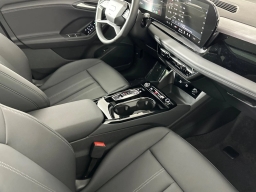 Audi Q6 e-tron Premium quattro 2025