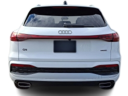 Audi Q5 Premium 2.0 TFSI quattro 2025