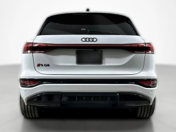 Audi SQ6 e-tron Premium Plus quattro 2025