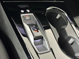 Audi SQ6 e-tron Premium Plus quattro 2025