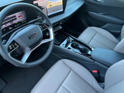 Audi Q3 S line quattro 2026