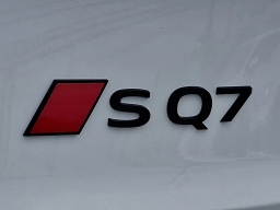 Audi SQ7 Premium Plus quattro 2026