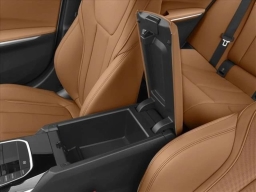 BMW 3 Series 330i Sedan 2026