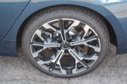 BMW 3 Series 330i xDrive Sedan 2026