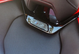 BMW M5 Base (A8) Sedan 2026