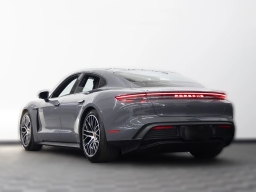 Porsche Taycan 4 AWD 2026