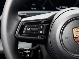 Porsche Taycan 4 AWD 2026