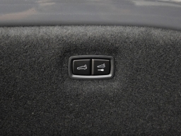 Porsche Taycan 4 AWD 2026