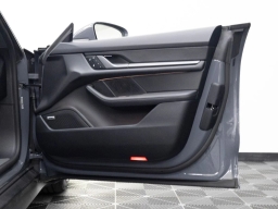 Porsche Taycan 4 AWD 2026