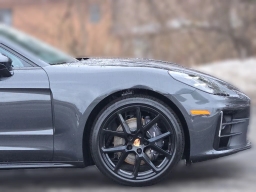 Porsche Panamera Base RWD 2026