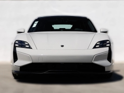 Porsche Taycan Turbo AWD 2025