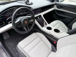 Porsche Taycan GTS AWD 2026