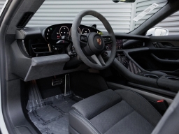 Porsche Taycan GTS AWD 2025