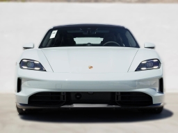 Porsche Taycan GTS AWD 2025