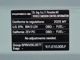 Porsche Taycan GTS AWD 2025
