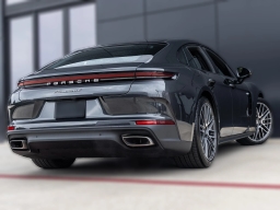 Porsche Panamera 4 E-Hybrid AWD 2026