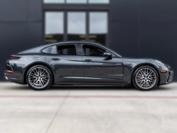 Porsche Panamera 4 E-Hybrid AWD 2026