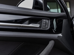 Porsche Panamera 4 E-Hybrid AWD 2026