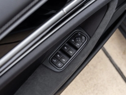 Porsche Panamera 4 E-Hybrid AWD 2026