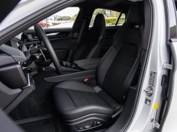 Porsche Panamera 4 E-Hybrid AWD 2026