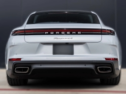 Porsche Panamera 4 E-Hybrid AWD 2026
