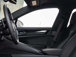 Porsche Panamera 4 E-Hybrid AWD 2026