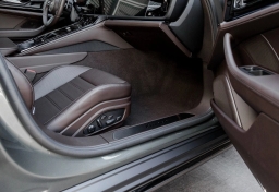 Porsche Panamera Turbo E-Hybrid AWD 2026