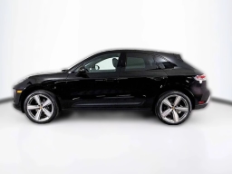 Porsche Macan T AWD 2025