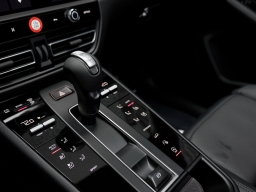 Porsche Macan T AWD 2025