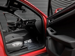 Porsche Macan T AWD 2025