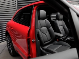 Porsche Macan T AWD 2025