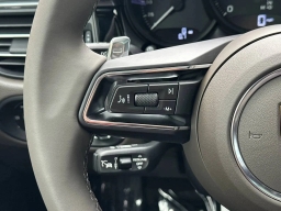 Porsche Macan T AWD 2026