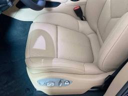 Porsche Macan T AWD 2025