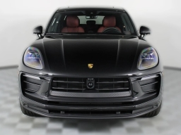 Porsche Macan T AWD 2026