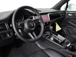 Porsche Macan T AWD 2026