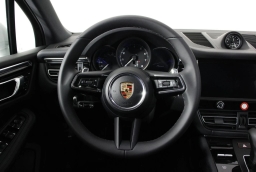 Porsche Macan T AWD 2026