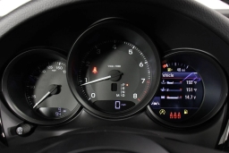 Porsche Macan T AWD 2026