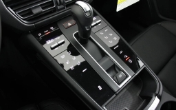 Porsche Macan T AWD 2026