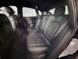 Porsche Macan T AWD 2025