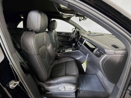 Porsche Macan T AWD 2025