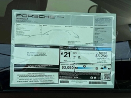 Porsche Macan T AWD 2025