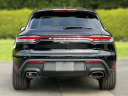 Porsche Macan T AWD 2026