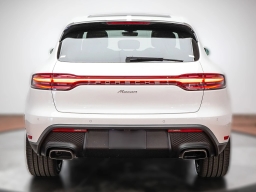 Porsche Macan T AWD 2026