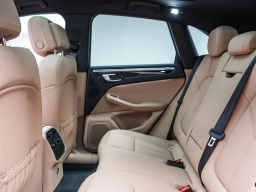 Porsche Macan T AWD 2026