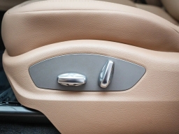 Porsche Macan T AWD 2026