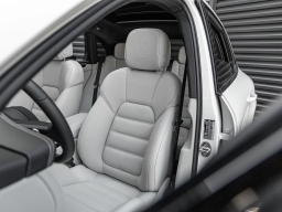 Porsche Macan T AWD 2026