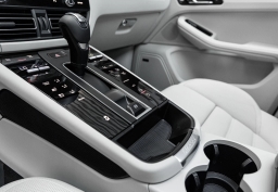 Porsche Macan T AWD 2026