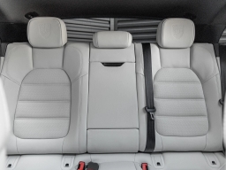 Porsche Macan T AWD 2026